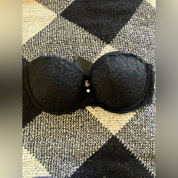 H&M black strapless bra - Picture 2 of 5